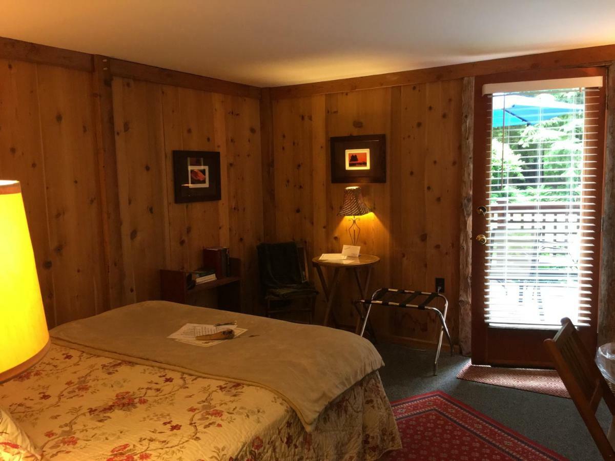 Manitou Lodge Forks Eksteriør bilde